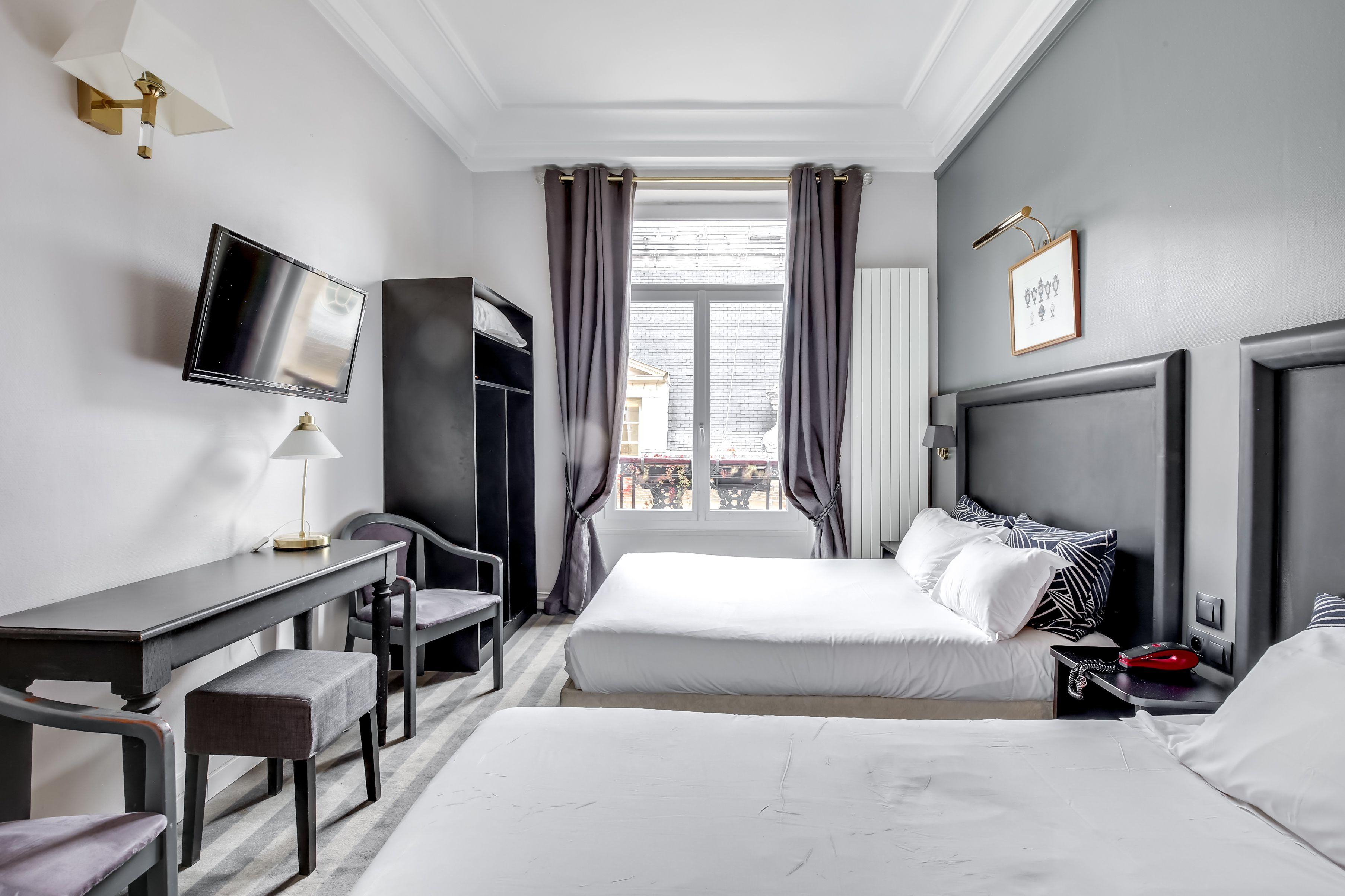 Opera Maintenon Paris