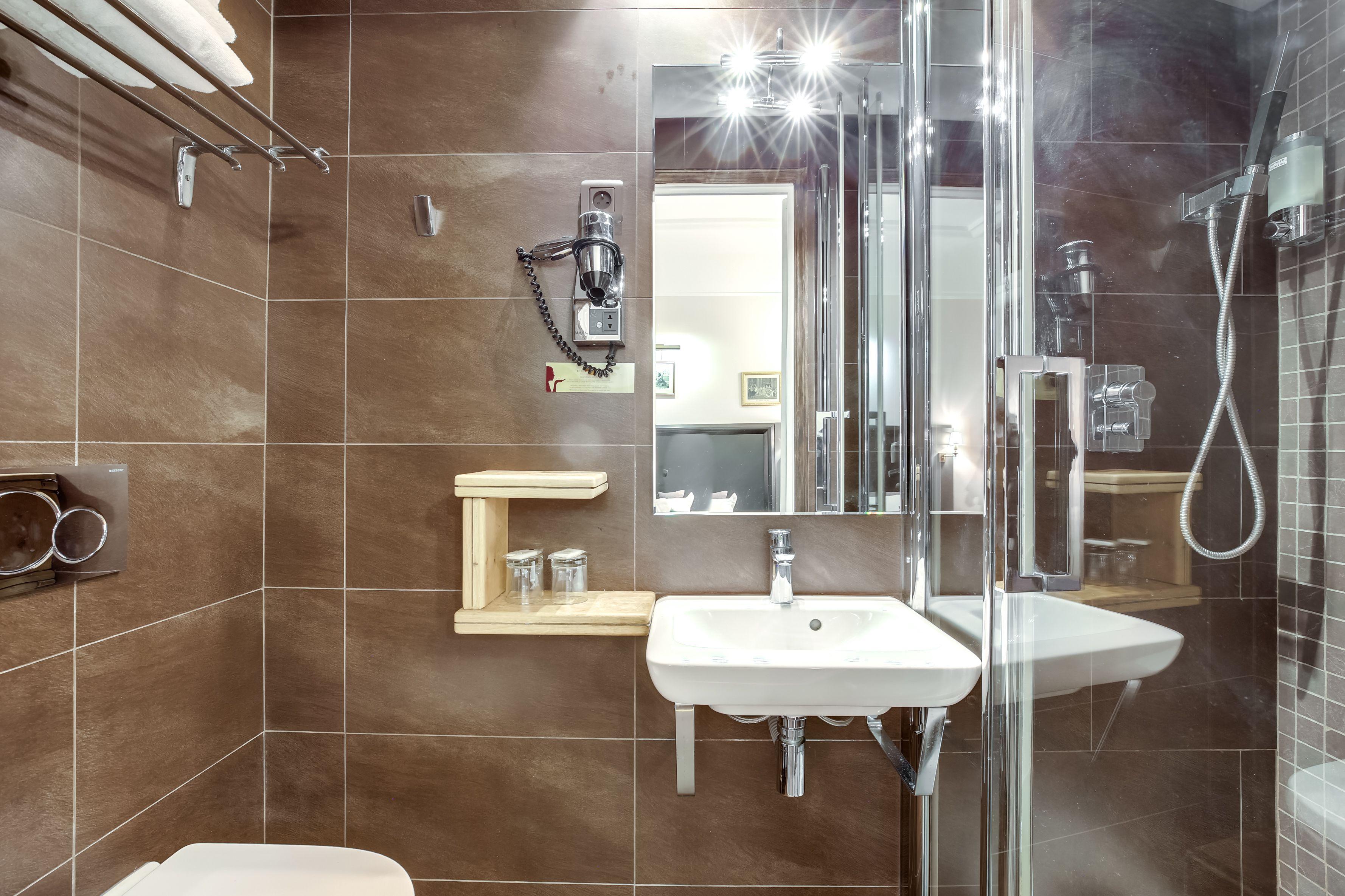 Opera Maintenon Hotel Paris