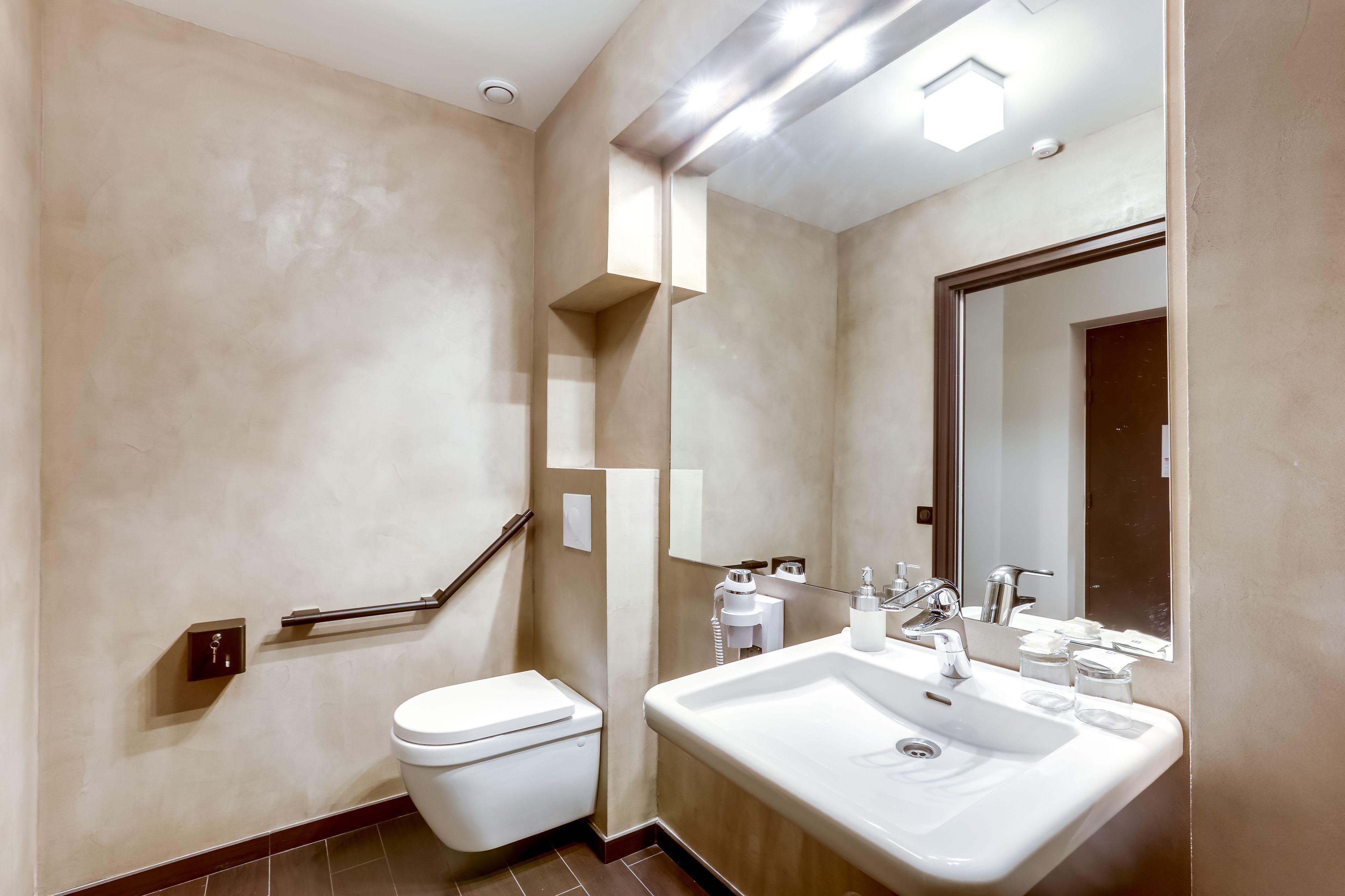 Opera Maintenon Hotel 2*