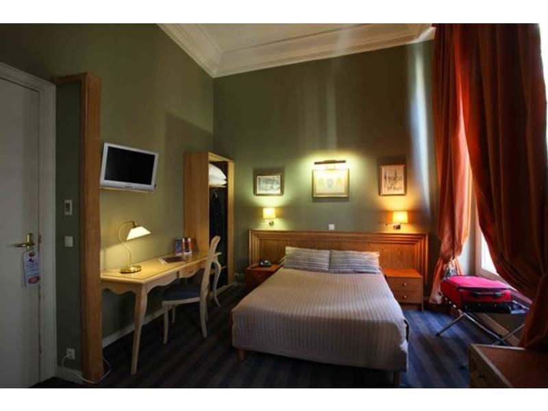 Opera Maintenon Hotel