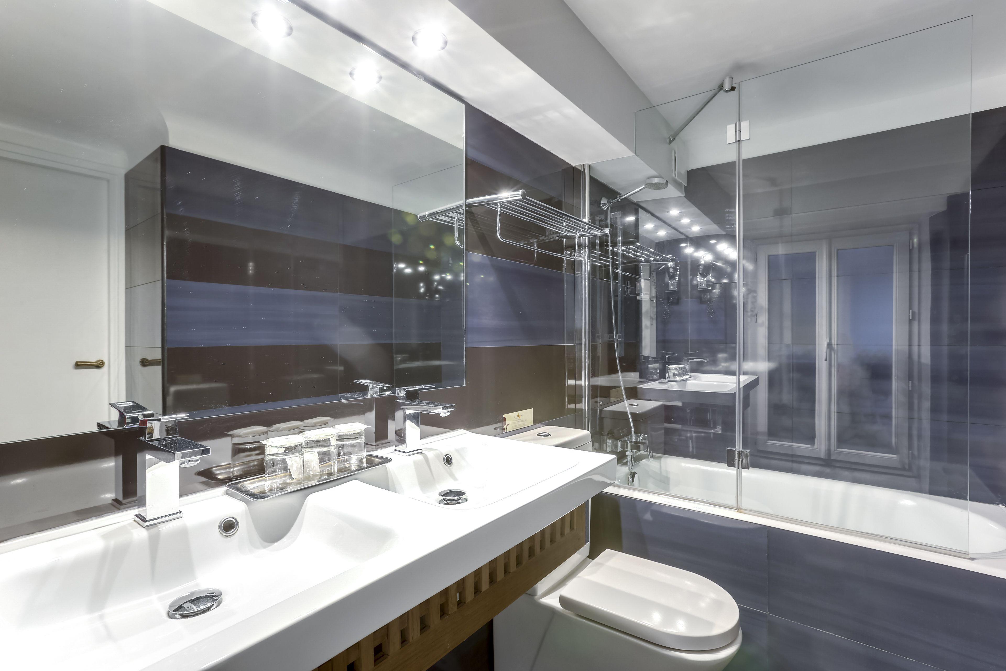 Opera Maintenon 2* Paris