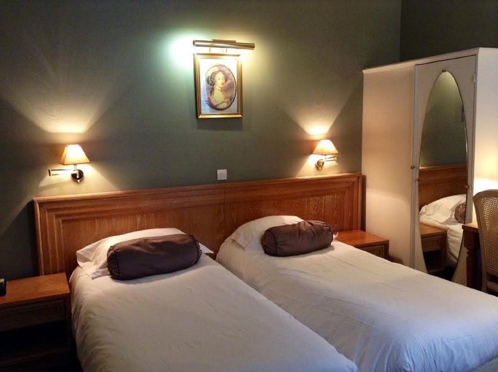 Opera Maintenon Hotel