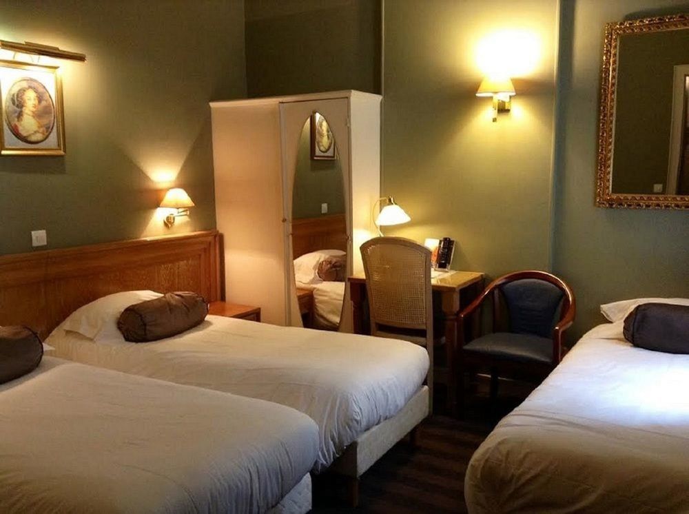 Opera Maintenon 2* Paris