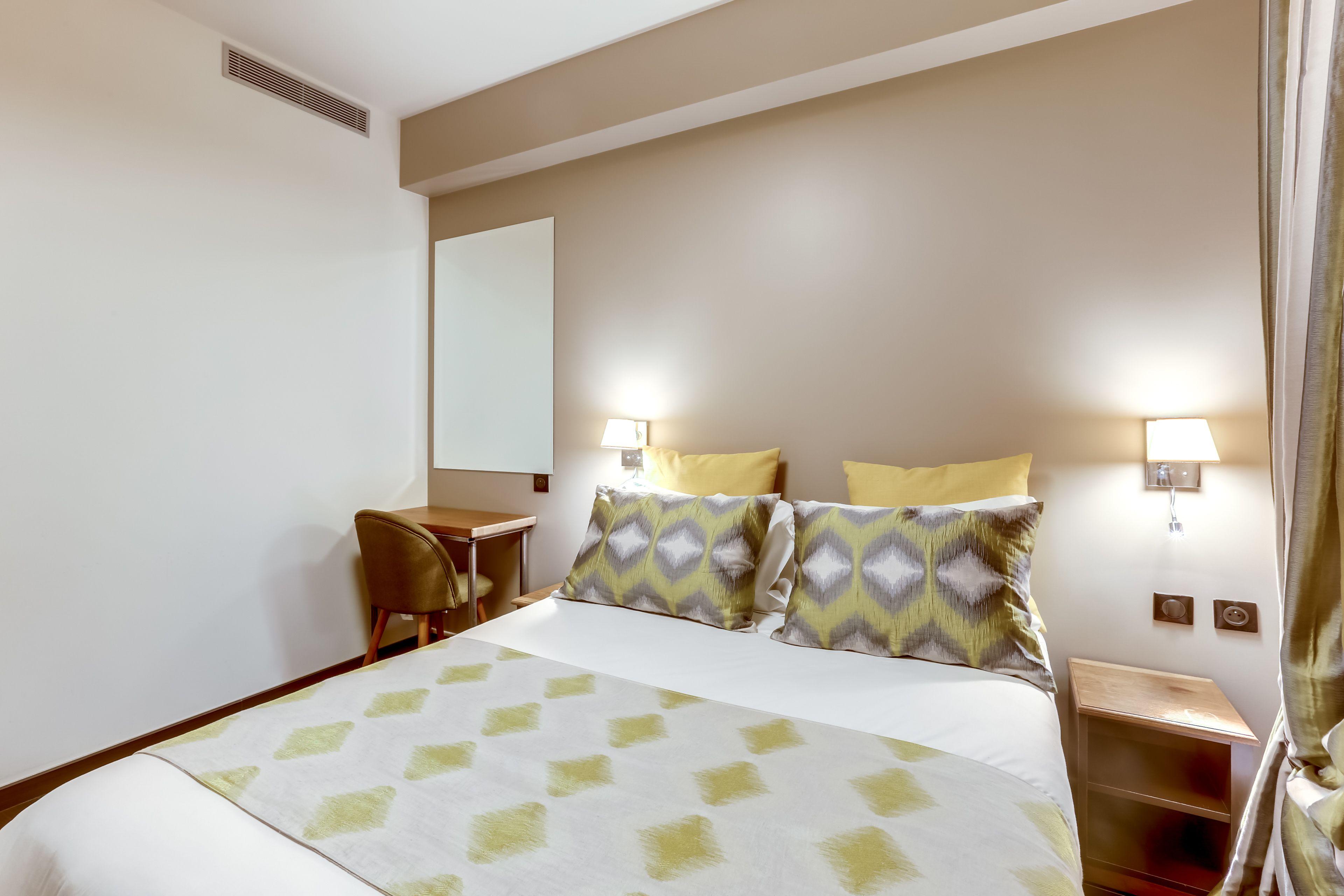 Hotel Opera Maintenon 2*