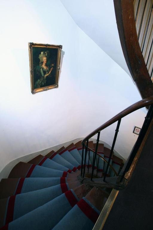 Opera Maintenon 2* Paris